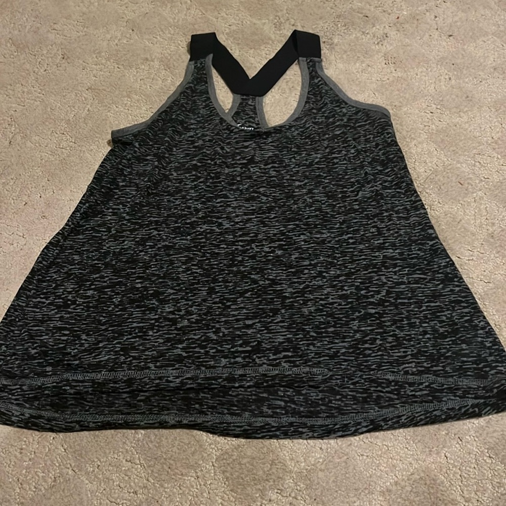 Old Navy Active medium gray/black Workout or Lounge top.